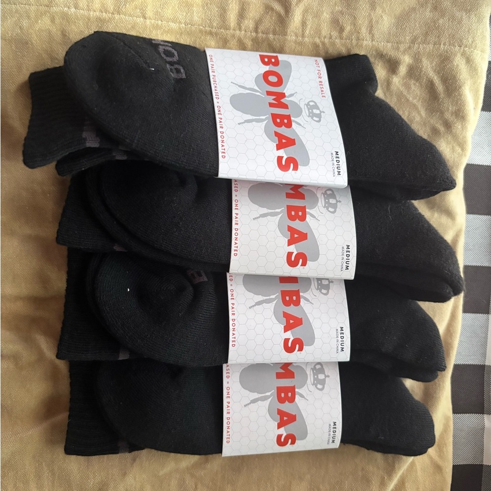 Bombas Black Casual Crew Socks